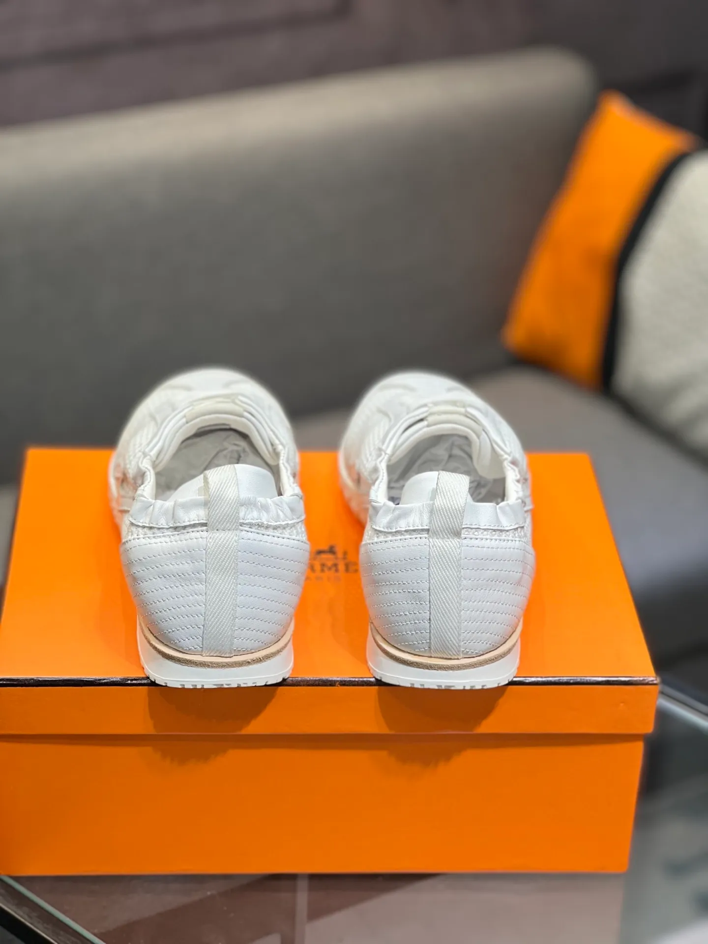 Men's shoes 💰700 [HERMES] Hermès - High-end quality original order 🔍🔍 - Upper: 🔝 cowhide suede splicing design - Inner lining: imported mixed sheepskin - Outsole: TPR foam · Rubber: two-color combined molding outsole - Super high quality control · Fine workmanship: highlighted (high-end, luxury, grade) -Size: 38-44 (45, 46, can be customized)